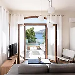 Vista Portolago Villa *