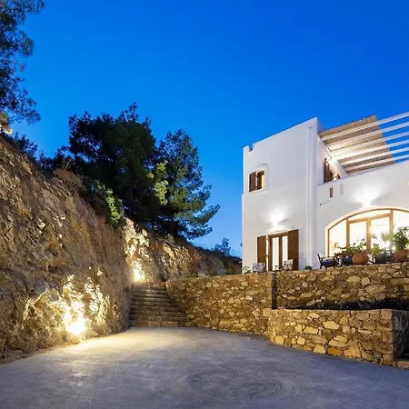 Вилла Vista Portolago Lakkion